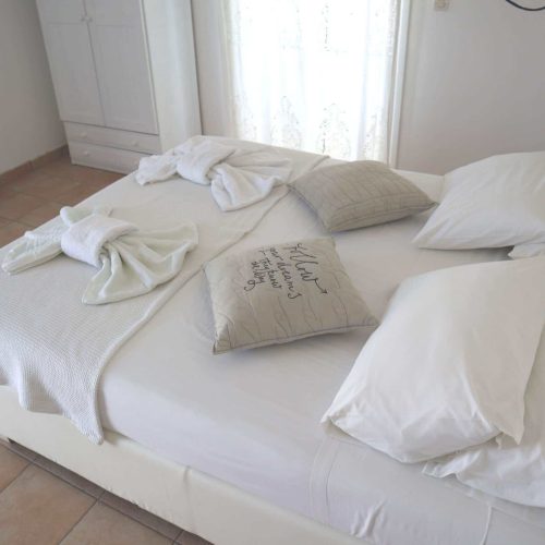 Romantic double bed in Honeymoon Suite Ambelas Paros